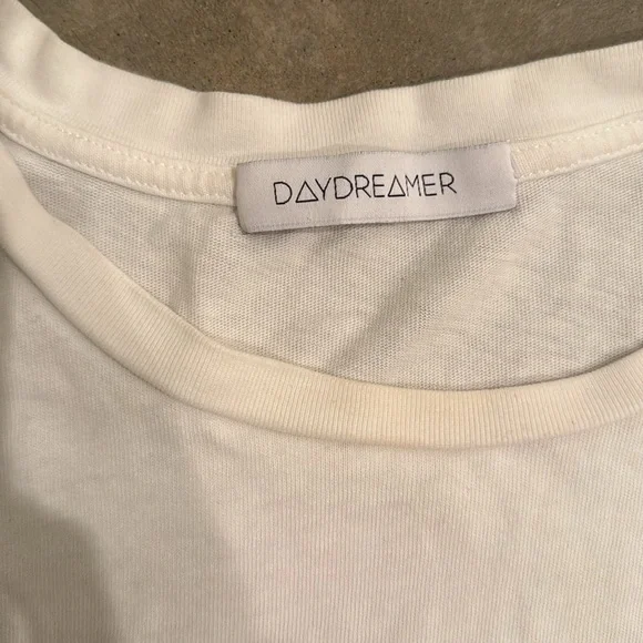 DAYDREAMER - White Graphic T-Shirt with Tour Print - Picture 2 of 5